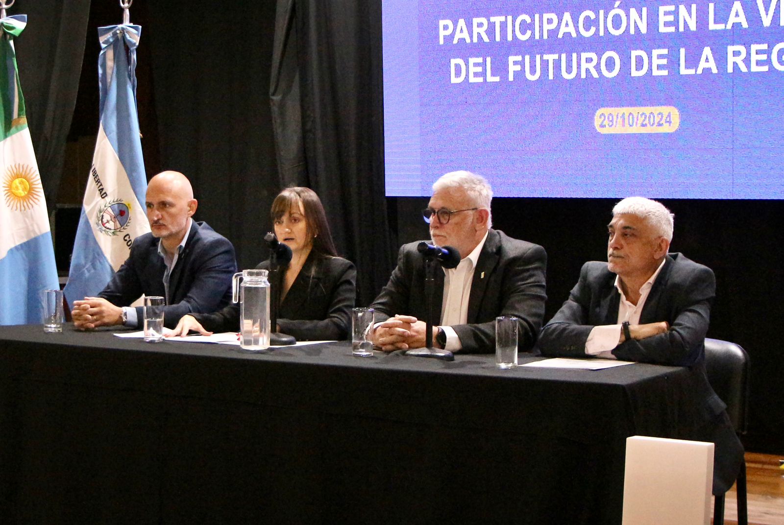 LA VICEGOBERNADORA SCHNEIDER DIO APERTURA A LA JORNADA DE “PARTICIPACIÓN EN LA VISIÓN DEL FUTURO DE LA REGIÓN”.