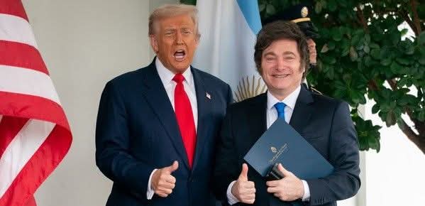 TRUMP FELICITÓ A MILEI: