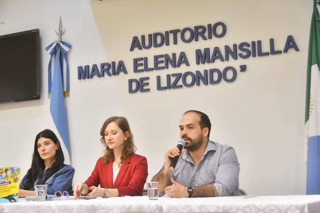 EDUCACIÓN REALIZÓ EL CURSO PREVENCIÓN Y CUIDADOS EN EL ÁMBITO EDUCATIVO SOBRE CONVIVENCIA ESCOLAR.