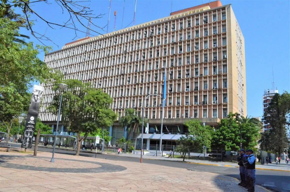 FIN DE SEMANA LARGO PRA EMPLEADOS PÚBLICOS: ESTE VIERNES HAY ASUETQ ADMINISTRATIVO.