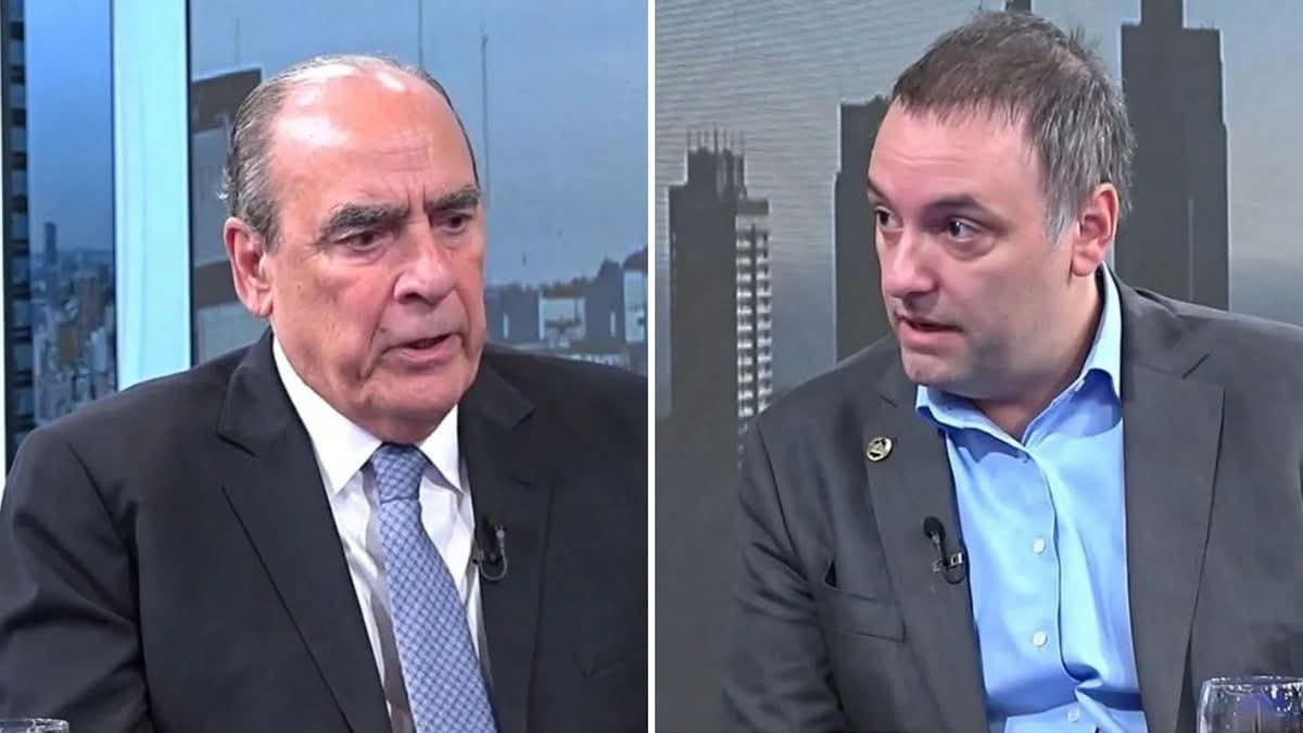 RENUNCIÓ EL JEFE DE GABINETE GUILLERMO FRANCOS Y LO REEMPLAZA MANUEL ADORNI.