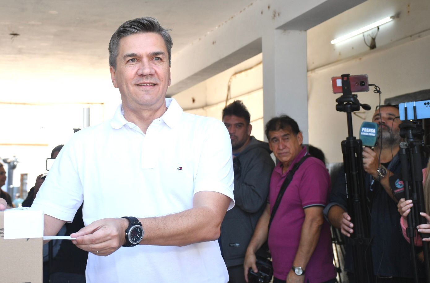 LEANDRO ZDERO “HACIENDO HONOR A LO QUE NOS PERMITE LA DEMOCRACIA”.