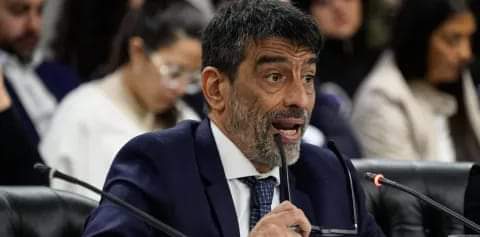 EN UNA AMPLIA INVESTIGACIÓN SOBRE ESPIONAJE ILEGAL, SE REVELAN DETALLES DEL VÍNCULO ENTRE UN ESPÍA PRESO Y UN DIPUTADO K. 