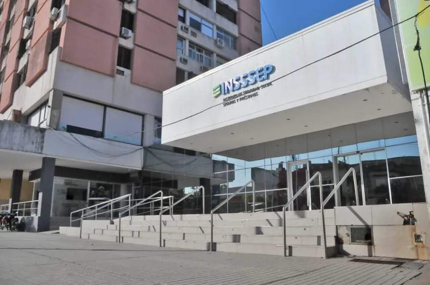 ENTIDADES MÉDICAS PIDIERON QUE EL GOBIERNO DEPONGA LA POSTERGACIÓN DE PAGOS: 