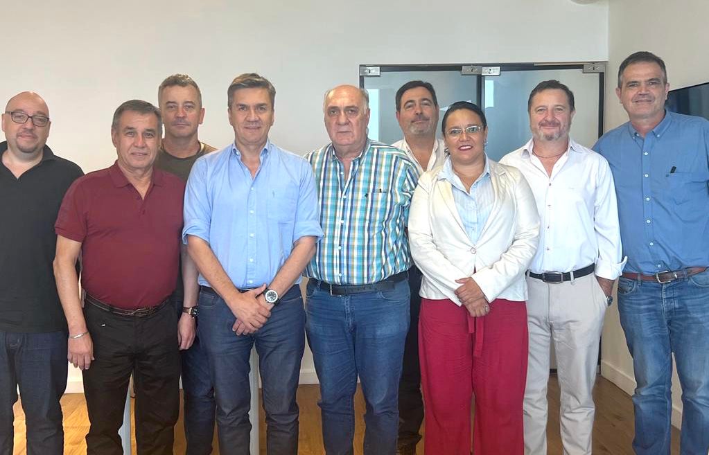 ZDERO RECIBIÓ A LA UNIÓN INDUSTRIAL DEL CHACO.