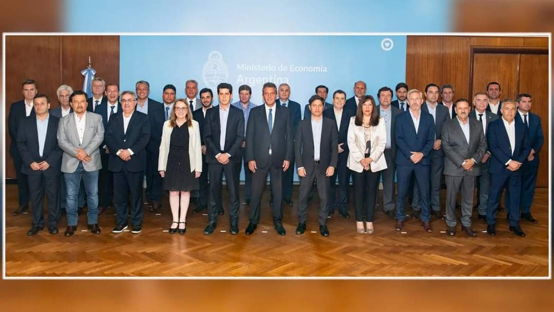 ANTES DEL CAMBIO DE GESTIÓN, EL GOBIERNO ENVIARÁ DINERO A LAS PROVINCIAS PARA PAGAR AGUINALDOS Y SUELDOS.