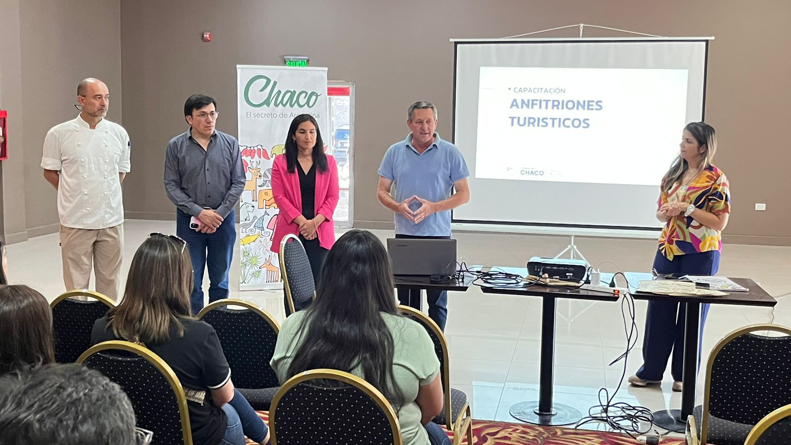 CHARATA: TALLER DE ANFITRIONES TURÍSTICOS Y SABORES DEL CHACO.