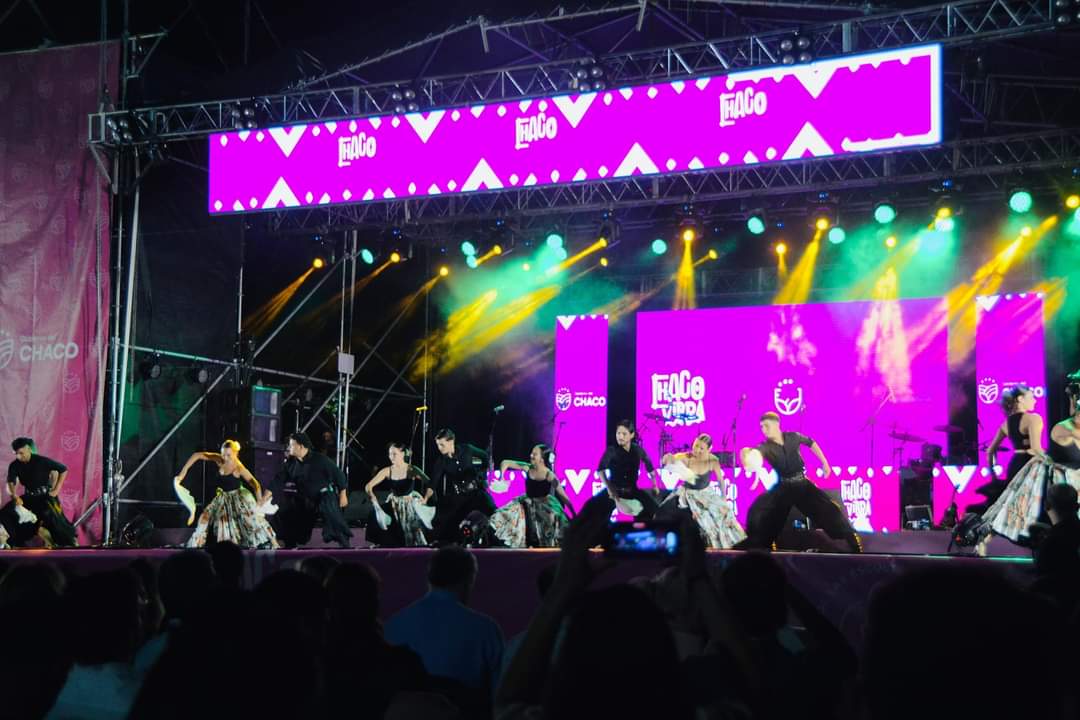 EL FOLCLORE NOS UNE: GRAN INICIO DE LA PRIMERA EDICIÓN DEL FESTIVAL “CHACO VIBRA”. 