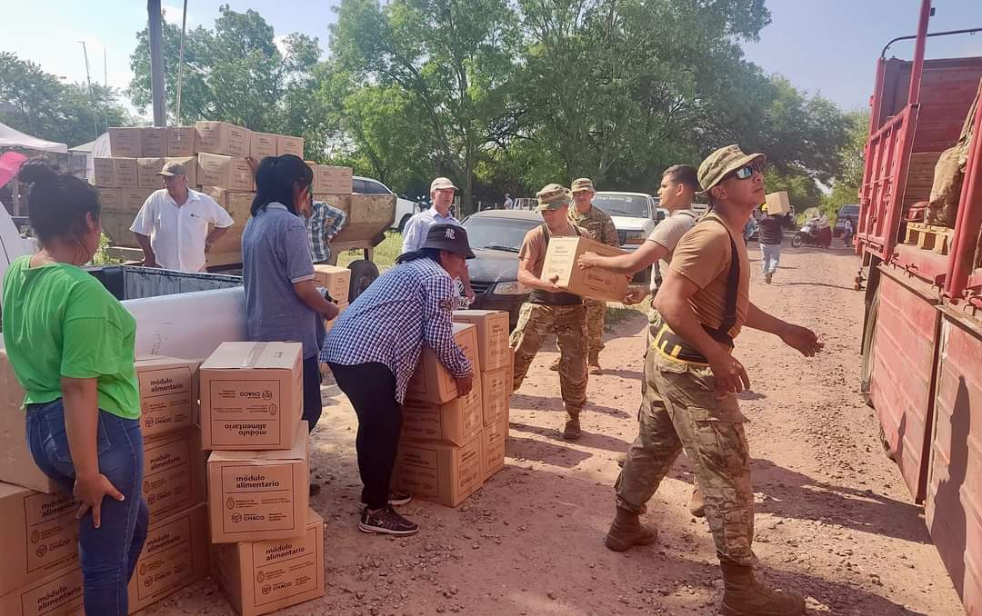 PARAJE 10 DE MAYO: COMENZÓ HOY EL OPERATIVO INTERFLUVIO CHAQUEÑO N°125 PARA LLEVAR ASISTENCIA A FAMILIAS DE DIFERENTES PARAJES DE EL IMPENETRABLE.