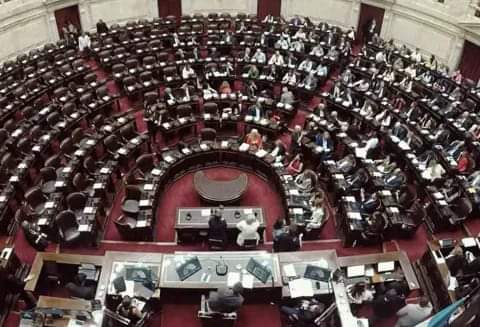 NO HUBO QUÓRUM EN DIPUTADOS PARA TRATAR EL PROYECTO DE FICHA LIMPIA: INSISTIRAN LA SEMANA QUE VIENE 
