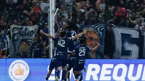 INDEPENDIENTE DE RIVADAVIA SE CONSAGRÓ CAMPEÓN DE LA COPA ARGENTINA Y JUGARÁ LA LIBERTADORES 2026. 