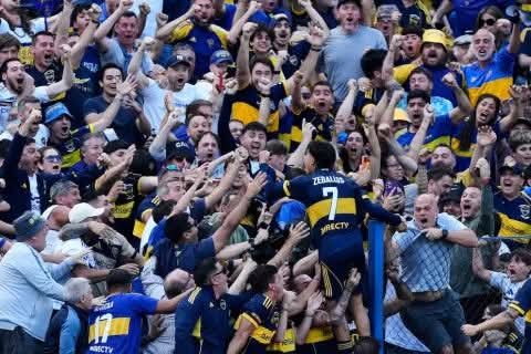 BOCA GANÓ 2-0 Y SE QUEDÓ CON EL SUPERCLÁSICO ANTE UN POBRISIMO RIVER 