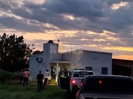 TRAS VARIAS HORAS DE BUSQUEDA, DETUVIERON AL HOMBRE QUE APUÑALÓ A SU PAREJA EN DU GRATY.