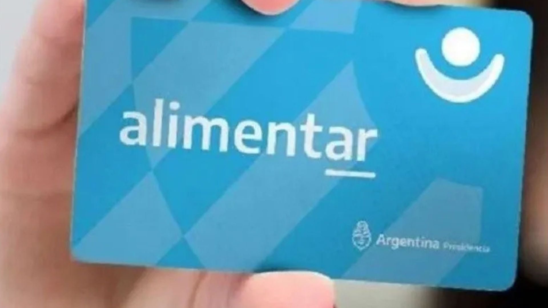EL GOBIERNO ANUNCIÓ QUE SE DUPLICARÁ EL MONTO DE LA AIH Y AUMENTARÁ UN 50% LA TARJETA ALIMENTAR.