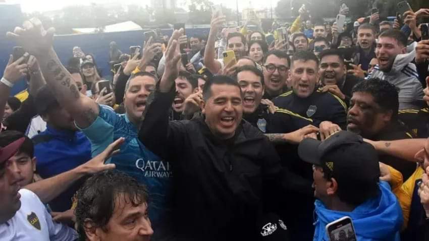 RIQUELME PRESIDENTE: EL OFICIALISMO EN BOCA SE IMPUSO POR AMPLIA DIFERENCIA SOBRE LA FÓRMULA IBARRA-MACRI.