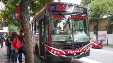 UTA DISPUSO UN NUEVO PARA DE COLECTIVOS A PARTIR DEL LAS 00.00 HS, NO HABRÁ TRANSPORTE PUBLICÓ.