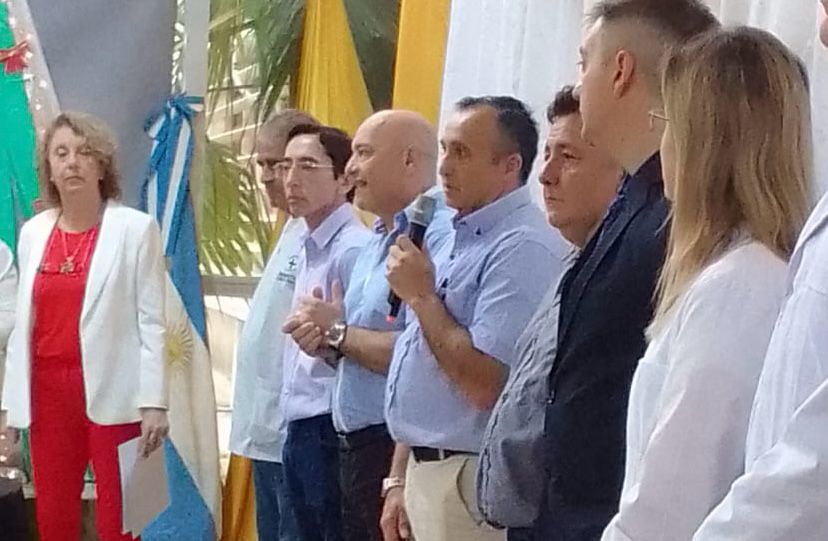 EL MINISTRO DE SALUD PUSO EN FUNCIONES A LAS NUEVAS AUTORIDADES DEL HOSPITAL 4 DE JUNIO.