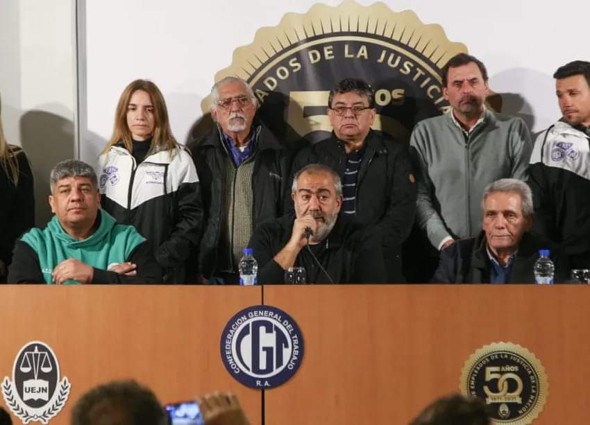 LA CGT LLAMÓ A UN PARO GENERAL CON MOVILIZACIÓN PARA EL 24 DE ENERO A 18 DÍAS DE LA ASUNCIÓN DE MILEI.