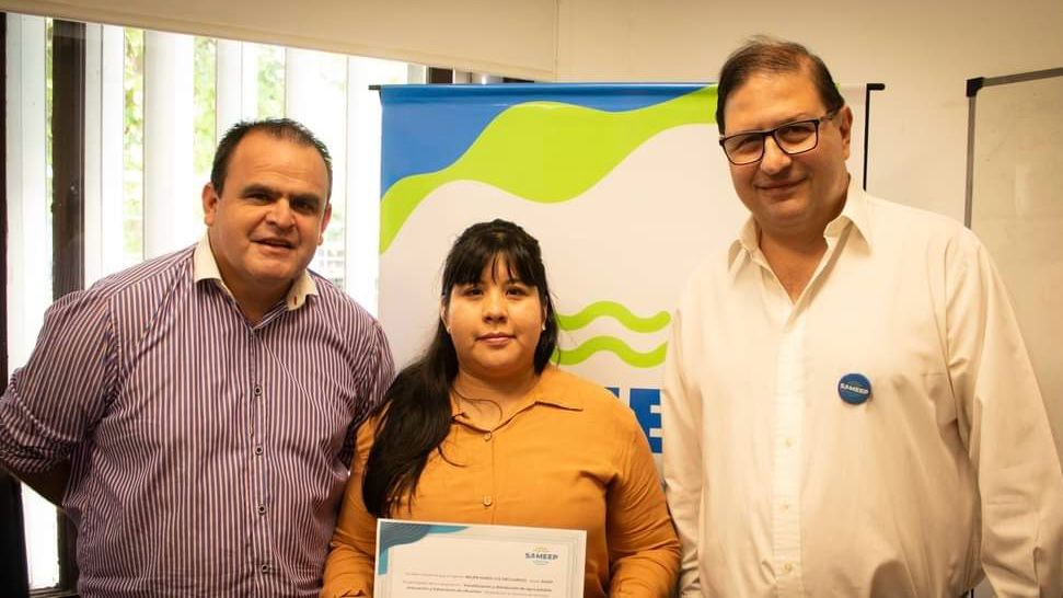 SAMEEP ENTREGÓ CERTIFICADOS DE CAPACITACIÓN A PASANTES DE LA UTN Y LA UNNE QUE DESARROLLAN ACTIVIDADES EN LA EMPRESA.