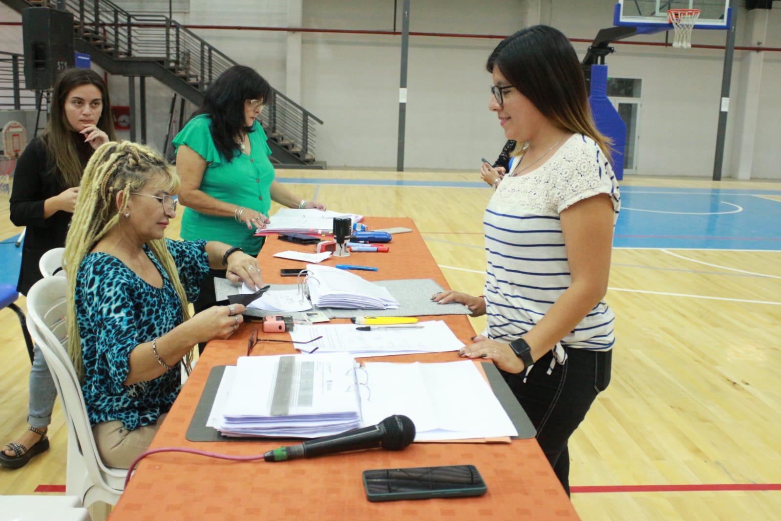 OTRO CONCURSO HISTÓRICO: DOCENTES DE TODA LA PROVINCIA ACCEDIERON A TRASLADOS EN ESCUELAS DE LAS MODALIDADES ESPECIAL Y HOSPITALARIA.